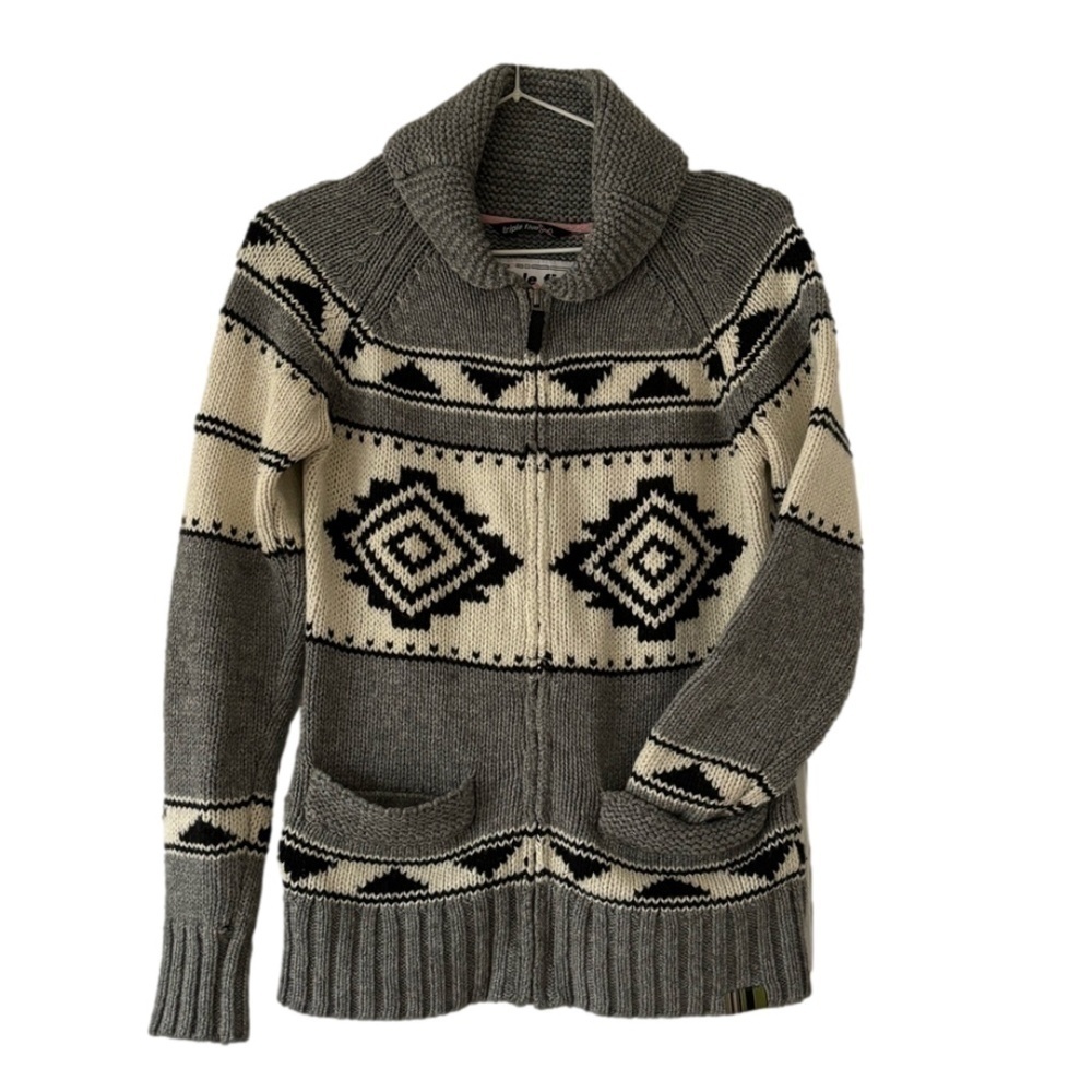 Triple Five Soul full zip Cowichan style sweater wool blend size small